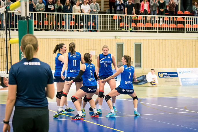 DSHS SnowTrex Köln nervenstark zum Derbysieg gegen Leverkusen DSHS SnowTrex Köln nervenstark zum Derbysieg gegen Leverkusen