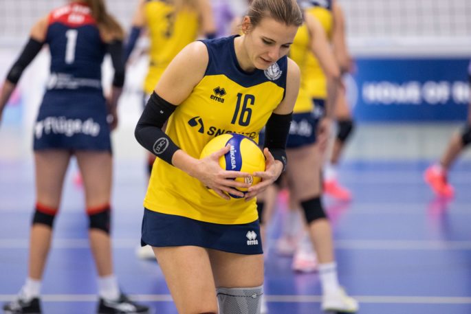 Franziska Kalde „serviert“ DSHS SnowTrex Köln den Sieg in Ostbevern Franziska Kalde „serviert“ DSHS SnowTrex Köln den Sieg in Ostbevern