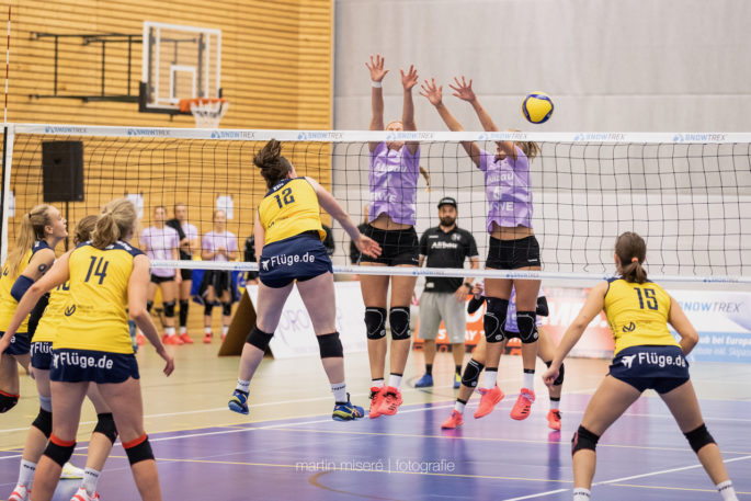 DSHS SnowTrex Köln im Rückspiel gegen Essen im Einsatz DSHS SnowTrex Köln im Rückspiel gegen Essen im Einsatz