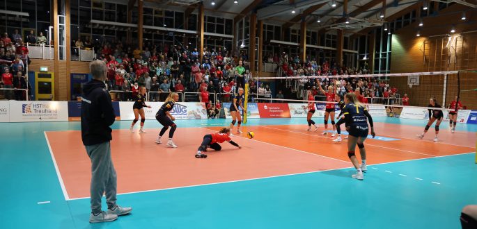 DSHS SnowTrex Köln versucht Revanche für die knappe Hinspielniederlage gegen die Stralsunder Wildcats DSHS SnowTrex Köln versucht Revanche für die knappe Hinspielniederlage gegen die Stralsunder Wildcats