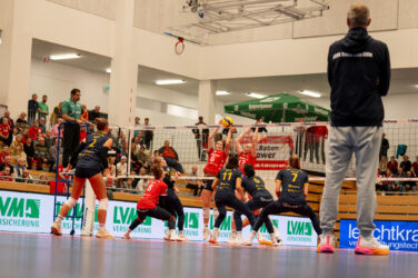 DSHS SnowTrex Köln verliert trotz kämpferischer Phasen 0:3 in Vilsbiburg