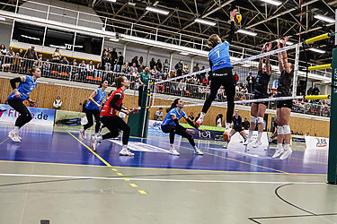 Sechster Sieg in Folge: DSHS SnowTrex Köln entscheidet umkämpftes Derby für sich