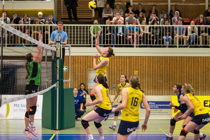 Perfekter Saisonauftakt für DSHS SnowTrex Köln-Volleyballerinnen