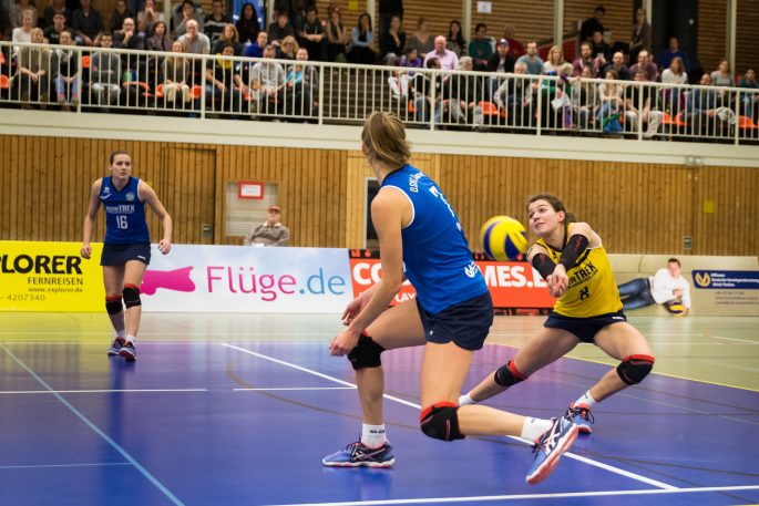 DSHS SnowTrex Köln-Volleyballerinnen besiegen Köpenick erstmals mit 3:0